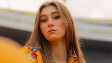 Tatiana Flores presentada en el estadio de Tigres (Fuente: Tigres) 